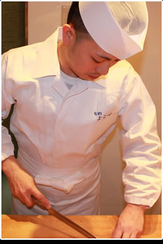 店主　横川直樹